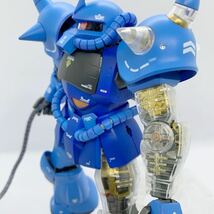 MGグフver2.0 完成品 塗装済み　クリア外装パーツ使用　ガンプラ 機動戦士ガンダム _画像4