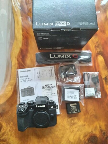 パナソニック LUMIX DC-G99D　ボディ　美品