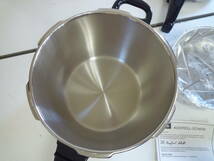 【6-5-14-1Aa】 フィスラー　家庭用　圧力鍋　6L　ドイツ製　片手鍋　Fissler vitavit royal_画像7