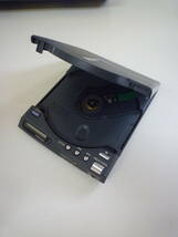 【6-5-15-4Rs】PC-98・DOS/V 対応　Panasonic　ポータブル　CD-ROM プレイヤー　PCカード、セットアップディスク付_画像3