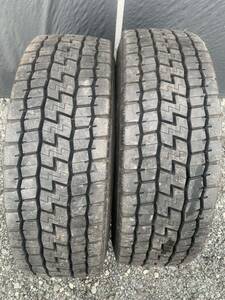 ヨコハマ　235/70R17.5 710R 2本セット　ほぼ新品