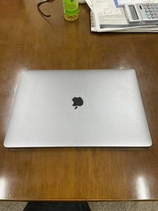 Apple MacBookPro 2017年　15インチ