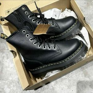 Dr.Martens ドクターマーチン JADON PISA 8ホールブーツ