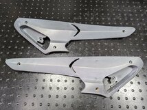 ■ジレラ ランナー ST200 純正 サイドカバー タンデムステップホルダーカバー 検索 VXR200 ST125 RST200 RUNNER [R060518]_画像1