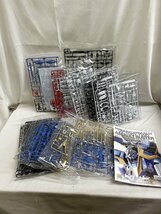 【1円～】【未開封】MG 1/100 V2アサルトバスターガンダム Ver.Ka 機動戦士Vガンダム プレミアムバンダイ限定_画像3