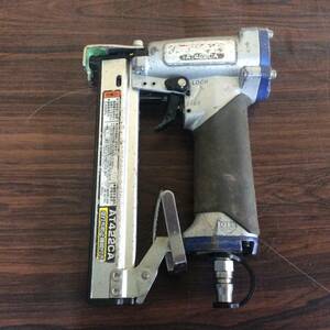 【TH-2427】中古品 makita マキタ 軽天タッカ AT422CA 常圧