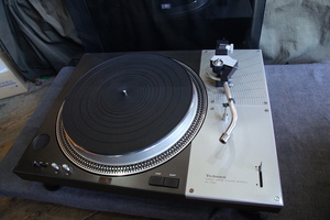 送料込1973年製 美品 回転動作良好♪Technics SL-1100ターンテーブル ダストカバー付 ビンテージオーディオ レコードプレーヤーテクニクス 