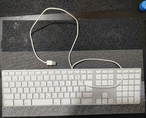 Apple 有線キーボードA-1243 Apple テンキー付 USBキーボード アップル