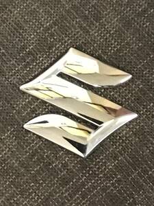  Suzuki emblem 