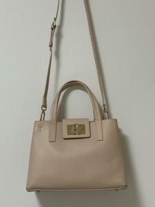 美品☆FURLA／フルラ☆M TOTE BAG／2Wayハンドバッグ☆WB00560 ARE000☆B4L00/BALLERINA-i（ピンクベージュ）