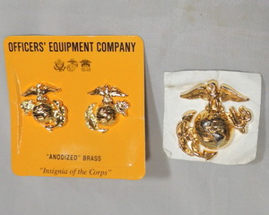 米軍使用 海兵隊 帽章＆襟章2個セット ゴールド　新品