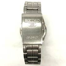 SEIKO 5 / AUTO MATIC / 7S26-03B0 / セイコー ファイブ / 自動巻き / 21石 / デイデイト / 裏スケ / 黒文字盤 / 腕時計 / 稼働 / 現状品_画像5