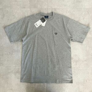 ●新品【未使用品】FRED PERRY フレッドペリー 月桂樹 刺しゅう 半袖 Tシャツ/クルーネック/グレー/サイズM/綿100％/メンズ 