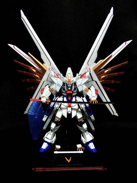 HGCE マイティーストライクフリーダムガンダム / ガンプラ 完成品 1