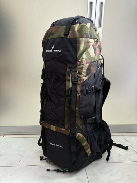 【美品】PYKES PEAK(パイクスピーク) バックパック 大容量 75L (+10L) カモ柄 登山 リュック レインカバー付 トレッキング ザック 