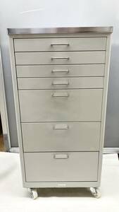 [ medical care * tooth .] medical care for cabinet dental cabinet . under cabinet with casters .3[ used * present condition goods ]
