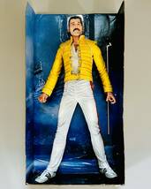 NECA（ネカ）「FREDDIE MERCURY（フレディ・マーキュリー）18インチ FIGURE WITH SOUND」_画像3