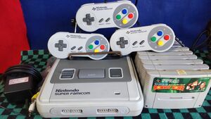 任天堂　 スーパーファミコン 本体一式　スーファミ　アダプター　AVケーブル　カセット動作確認済み Nintendo 