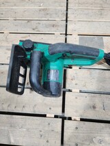 Z☆ makita マキタ M503 電動チェンソー 動作確認済_画像2