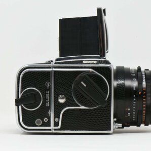 ３５周年記念モデル / HASSELBLD 503CX 本体 / Carl Zeiss Planar 80mm f/2.8 T* CF 標準レンズ 付きの画像4