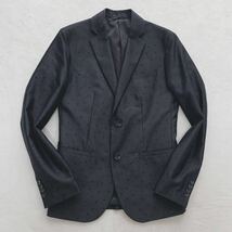 希少 極美品 1円 1スタ アルマーニエクスチェンジ ARMANI EXCHANGE テーラードジャケット 総柄 シャドーロゴ 黒 ブラック 2ボタン_画像2