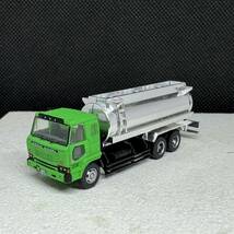 トラックコレクション 第6弾 069 日産ディーゼル C800 化成品輸送車 _画像1