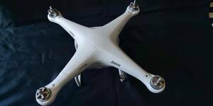 dji Phantom 2 　機体のみ