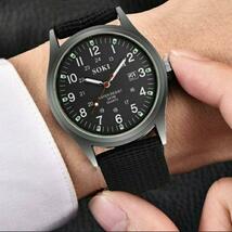 新品 未使用 メンズ 腕時計 アナログ カレンダー カジュアル 黒　ブラック　時計　■本体直径:4cm ■本体厚み0.8cm ■バンド長さ:24.5cm_画像1
