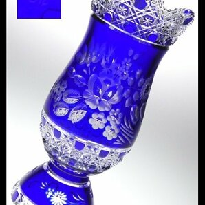 n651 Meissen マイセン クリスタル 高級シリーズ 青被せ グラヴィールカット フラワーブーケ 脚付 大型 ベース 花瓶 飾壷 31.5cmの画像1