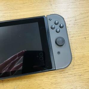 Nintendo 任天堂 Switch スイッチ HAC-S-KAAAA グレー 本体 ゲーム機 初期化済 ジョイコンストラップ1個欠品 NN1496の画像4
