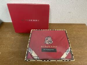 14370* не использовался BURBERRY Burberry носовой платок -f красный 