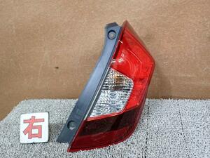 フィット DBA-GK3 右テールライト/右テールランプ 13G Fパッケージ L13B NH731P スタンレー W1696G 33500-T5A-J01