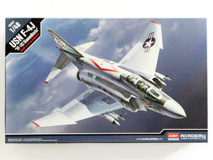 =☆= 1/48 F-4J ‘VF-102’ アカデミー アメリカ 海軍 軍用機 未開封・未組立