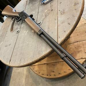 UMAREX ウマレックス COWBOY RIFLE 排莢式 ウィンチェスタータイプ CO2 中古！！の画像2