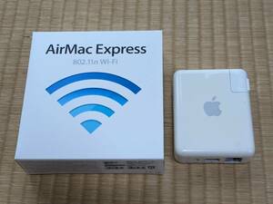 ゆうパケットプラス送料無料【中古動作品】Apple AirMac Express Bace Station A1264 エアマック