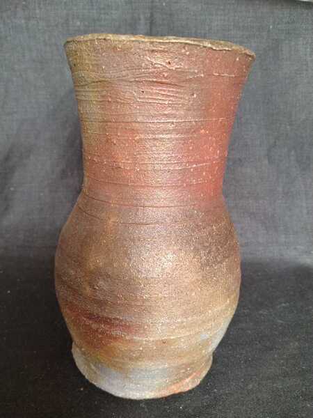 お薦め 備前焼 花入れ(高さ16cm 口径8cm 底面8cm) 送料込みの価格