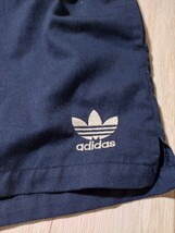 90s adidas アディダス ショートパンツ ショーツ ハーフパンツ 短パン ゲームパンツ L デサント製 ネイビー 紺 L ヴィンテージ オールド_画像4