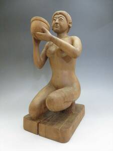 ◆◇在銘 木彫 木製 彫刻 かけ湯 裸婦像 女性像 置物 高さ/約35.5cm◇◆