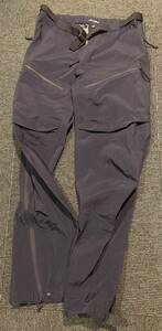 実物 アークテリクスリーフ アルファパンツ / ARC'TERYX LEAF ALFA PANTS/ブラックカラー/L /DEVGRU・SEALS/LE/ 特殊部隊装備