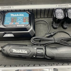 ■超綺麗【makita マキタ 充電式ペンインパクトドライバ TD022DSHXB バッテリBL0715×2本・充電器DC07SB・アルミケース付】SH-18368の画像1