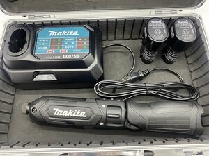 # super beautiful [makita Makita rechargeable pen impact driver TD022DSHXB battery BL0715× 2 ps * charger DC07SB* aluminium case attaching ]SH-18368