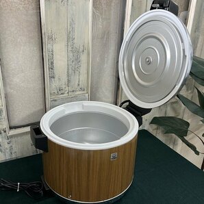 §綺麗【 TIGER タイガー 電子ジャー JHA-5400 2020年購入 業務用 炊飯器 保温専用 米飯容量 5.4L 3升 木目 釜なし】P05096の画像3