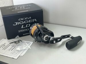 #最新型 展示品級【SHIMANO 24 OCEA JIGGER LD 2500MG シマノ 24オシアジガー 右巻 ベイトリール オフショア ジギング 船釣用】P05012