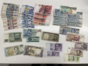 1 jpy ~! foreign note old note world. note various . country set sale lilac * franc * mark *peso*peseta* Hong Kong * Austria etc. 