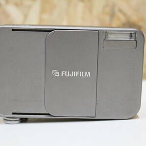 TH04294 FUJIFILM TIARA コンパクトフィルムカメラ 動作未確認 現状品の画像1