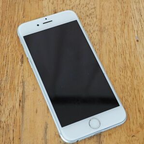 Apple　iPhone6　64GB　シルバー