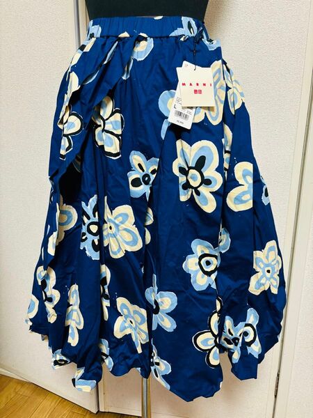新品 値札付き ユニクロ UNIQLO×MARNI マルニ コラボアイテム コラボ限定商品 バルーンスカート ボリュームスカート