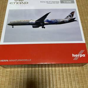 herpa wings 1/200 B787-9 A6-BLE エティハド航空 Choose the USA特別塗装 ヘルパ 航空機模型 の画像1