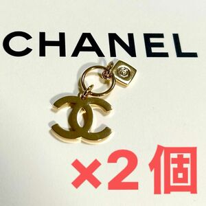 CHANEL　ホリデー 限定 CCロゴ チャーム ノベリティー　×2個セット