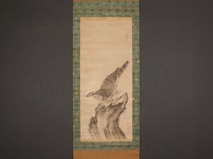 Art hand Auction [Authentic] [Translated by Wikimedia Commons] dr2203 [Falcon on Rock] by Fujiwara Masayoshi, Muromachi-Momoyama period, warrior painter, Painting, Japanese painting, Flowers and Birds, Wildlife